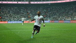 爱游戏全站app注册-英超榜首战：曼城VS利物浦，谁能抢占先机？，曼城vs利物浦比赛时间